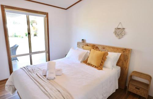 Waterhouse House | Town Central on Ryan 100m to beach and Main Street
