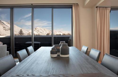 Jackson House | Town Hill Penthouse