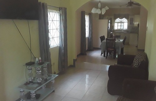 Beverly Hills House | Town House in Mona, Kingston