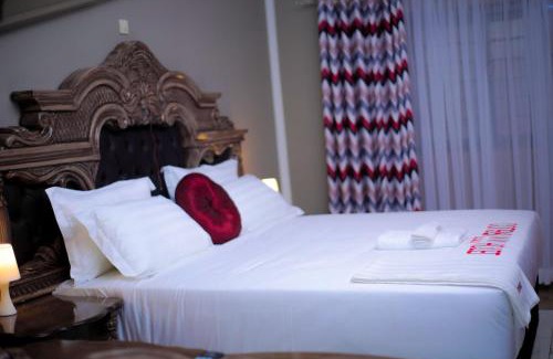 Kolwezi Hotel | Town Lodge Executive by Colibri