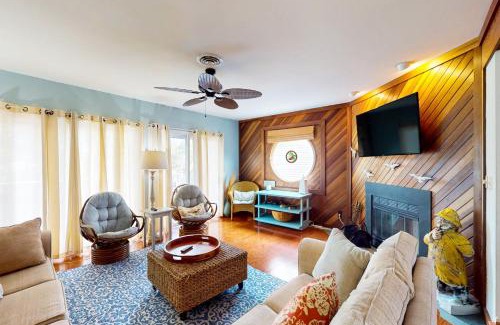 Dewey Beach House | Town of Dewey Beach - 12 Van Dy ke Street - Unit 1