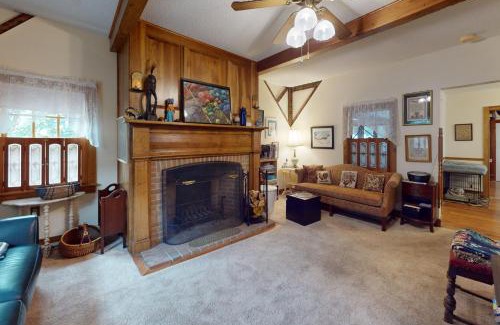 Historic District House | Town of Lewes - 107 E 4th St