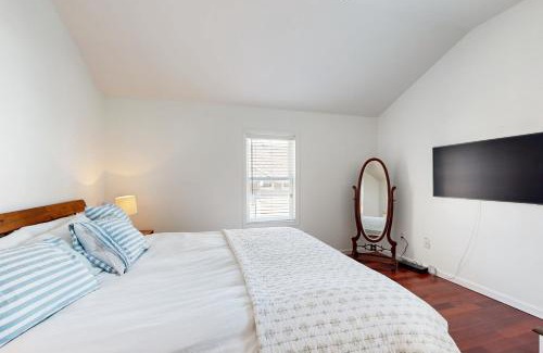 Lewes Apartment | Town of Lewes - 119 Front St.