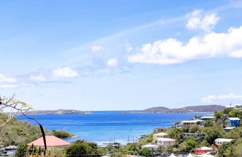 Estate Enighed Apartment | Town Walk, Beach Steps, Sea View