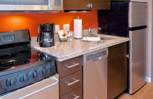 Midtown Anchorage Hotel | Towneplace Suites Anchorage Midtown