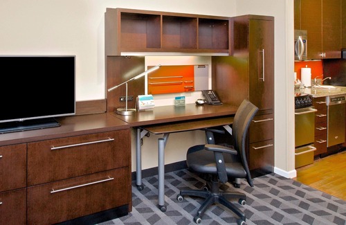 Midtown Anchorage Hotel | Towneplace Suites Anchorage Midtown