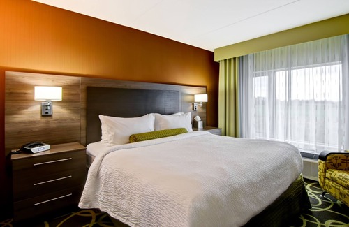 Kincardine Hotel | TownePlace Suites by Marriott Kincardine