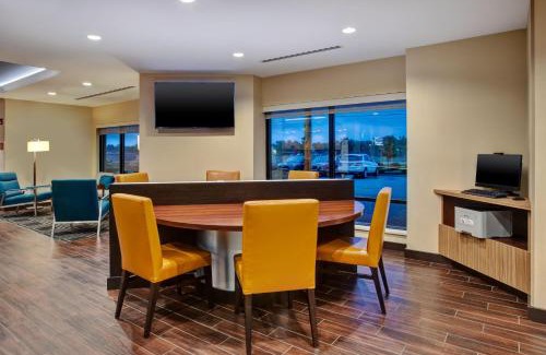 Belleville Hotel | TownePlace Suites by Marriott Detroit Belleville