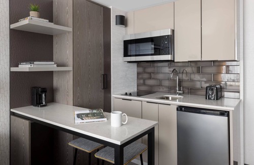 Midtown South Hotel | TownePlace Suites by Marriott New York Manhattan/Chelsea