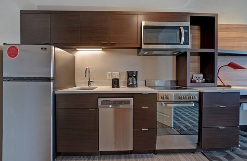 Biggs Field Hotel | TownePlace Suites by Marriott El Paso East/I-10