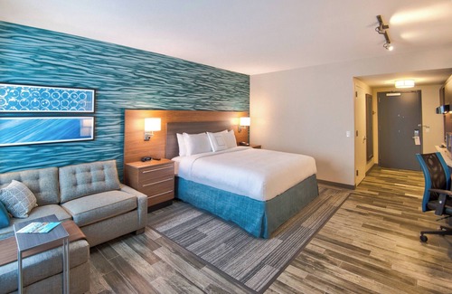 Flagami Hotel | TownePlace Suites by Marriott Miami Airport
