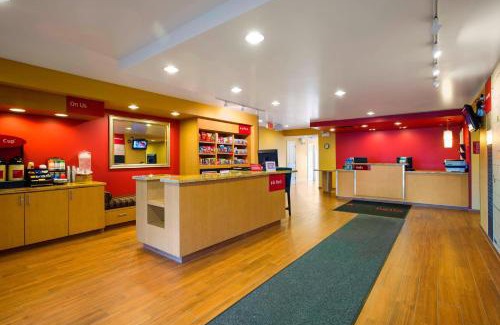 Overland Park Hotel | TownePlace Suites by Marriott Kansas City Overland Park