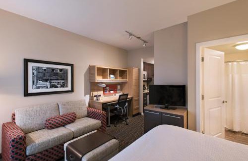 West Des Moines Hotel | TownePlace Suites by Marriott Des Moines West/Jordan Creek