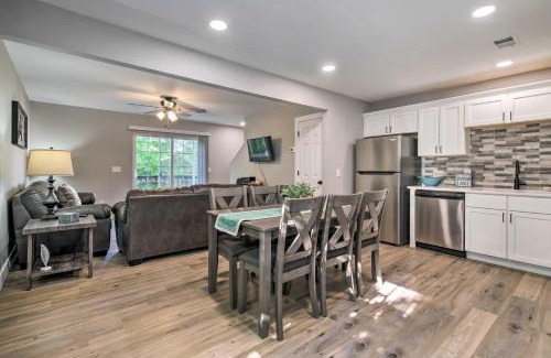 Kimberling City House | Townhome 1-Min Walk to Lake and Close to SDC!