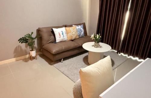 Pruksa Ville Lanna House | Townhome 3BR 2baths near Airport and Old town