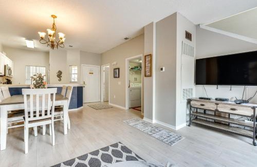 Kissimmee House | Townhome 7 Mi to Disney Parks Resort Pool Access!