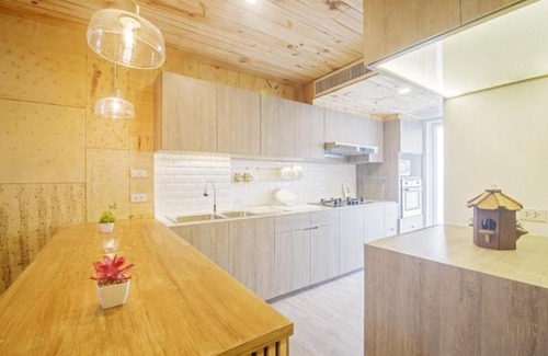 Pai Bed & Breakfast | Townhome at the Hip zone in Pai