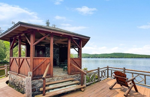 Inlet House | Townhome B4 - 4th Lake