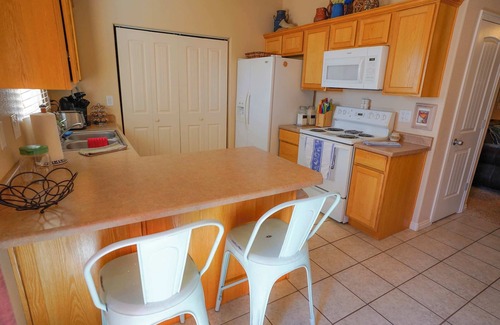 Kanab Apartment | Townhome in Kanab, Utah with Peaceful Surroundings, Plenty of Hiking, Pool and H