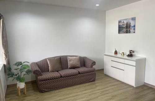 Nakhon Si Thammarat House | Townhome in Town