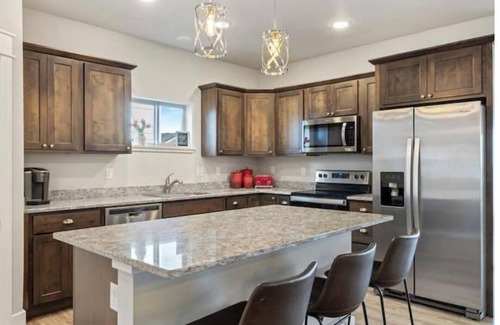 Bozeman House | Townhome Near Bozeman Airport