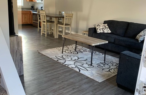 Cheat Lake House | Townhome near Cheat Lake. Minutes to I-68 & approx 6 miles to WVU Stadium