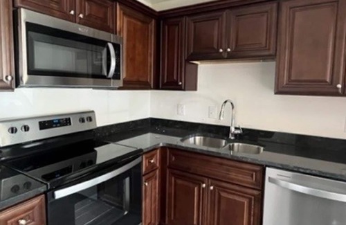 Northeast Virginia Beach House | Townhome!!