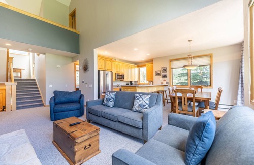 Mountain House House | Townhome w/Private Hot Tub & Deck with Slope Views & Short Walk to Lifts!