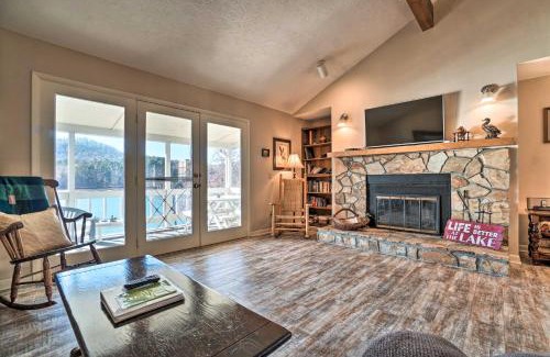 Hiawassee House | Townhome with Fire Pit and Boat Dock Pets Welcome!