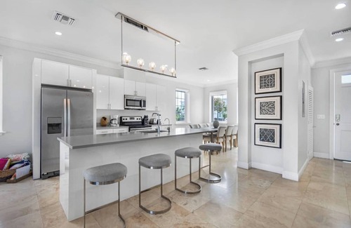 Palm Cay House | Townhouse 60 steps to the beach - Tennis - Pickleball - Sandpiper