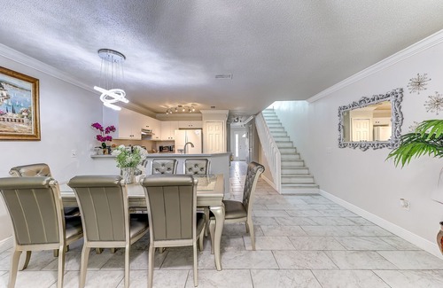 Rockledge House | Townhouse Addressing all Your Needs