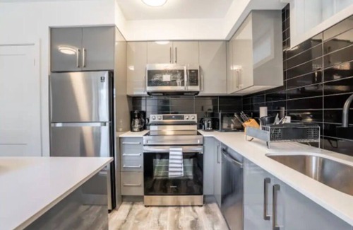 Niagara Falls Apartment | Townhouse Apartment 5 Mins From Niagara Falls