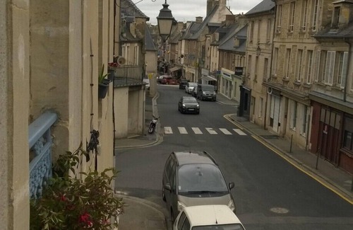 Bayeux House | Townhouse BAYEUX /All shops