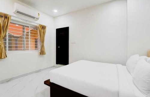 Chanda Nagar Hotel | Townhouse Chanda Nagar Hyderabad GSM Mall