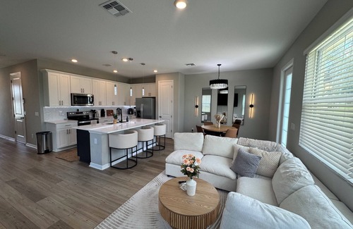 Davenport House | Townhouse close to Disney