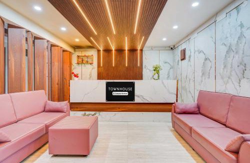 Agara Hotel | Townhouse DLF Newtown