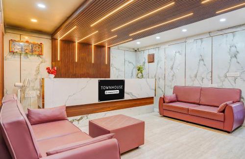 Agara Hotel | Townhouse DLF Newtown