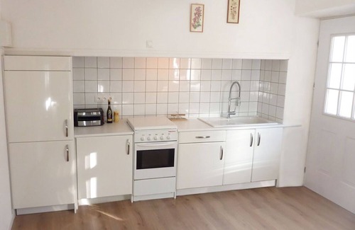 Laroque-des-Alberes House | Townhouse in the old town of Laroque