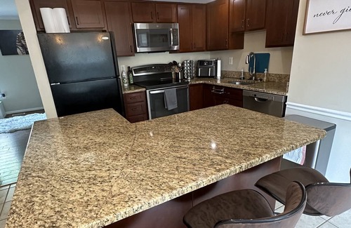 Burke House | Townhouse near DC and George Mason University