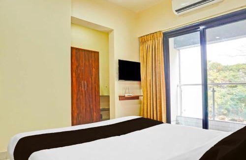 Hadapsar Hotel | Townhouse Oak Amanora Mall
