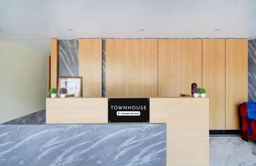 Jhansi Hotel | Townhouse Oak Army Aviation Base Jhansi