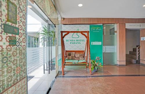 Padang Hotel | Townhouse Oak Padang near RTH Imam Bonjol formerly Bunda Hotel