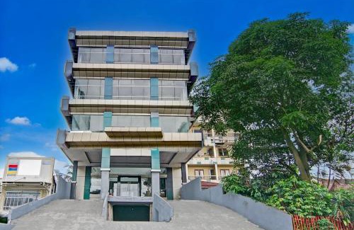 Pekanbaru Hotel | Townhouse Oak Pekanbaru near Mall Pekanbaru formerly Hotel Grand Sahara