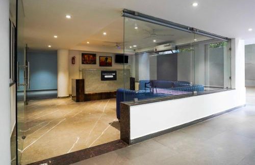 Ramdaspeth Hotel | Townhouse Oak Ramdaspeth KRIMS Hospital