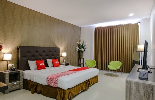 Patrang Hotel | Townhouse OAK Series Style Hotel Cempaka Hill