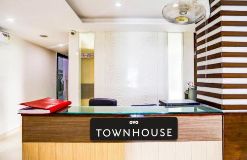 Vasundhara Hotel | Townhouse RELAX SUITS A BOUTIQUE HOTEL VASUNDHARA