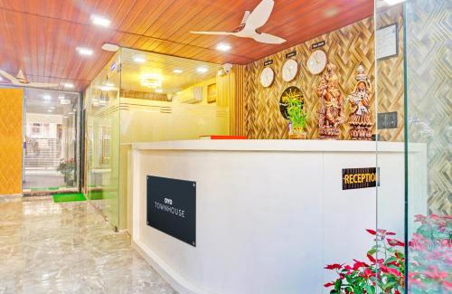 Phase 1 Hotel | Townhouse Surya Inn