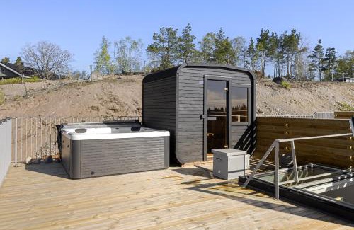 Alta House | Townhouse with Jacuzzi