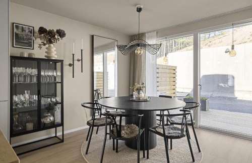 Alta House | Townhouse with Jacuzzi