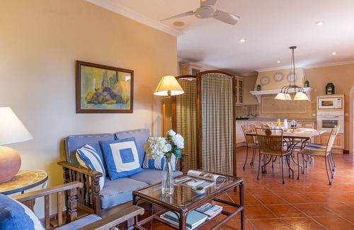 Pollensa Ski Chalet | Townhouse with pool and mountain views, just 5 minutes from Pollensa downtown